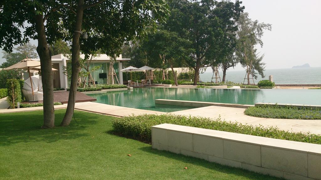 Huahin Luxury Beachfront Condo By Ml Phòng bức ảnh